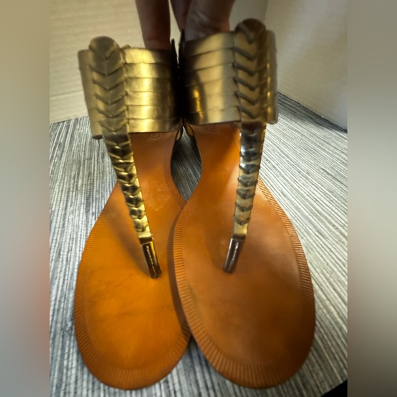 Coach India Gold metallic thongs - Picture 1 of 14